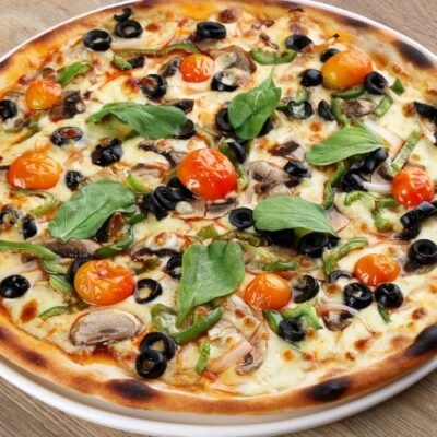 Ultimate Veggie Classic Pizza